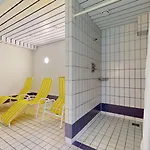 Lejlighed Liebeskind 01, Strandnahe Fewo In Binz Mit Schwimmbad Im Haus
