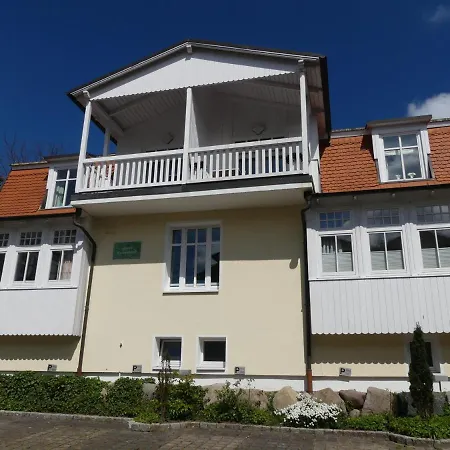 Apartment Strandnahe Mit Schwimmbad Im Haus, Liebeskind 01, *